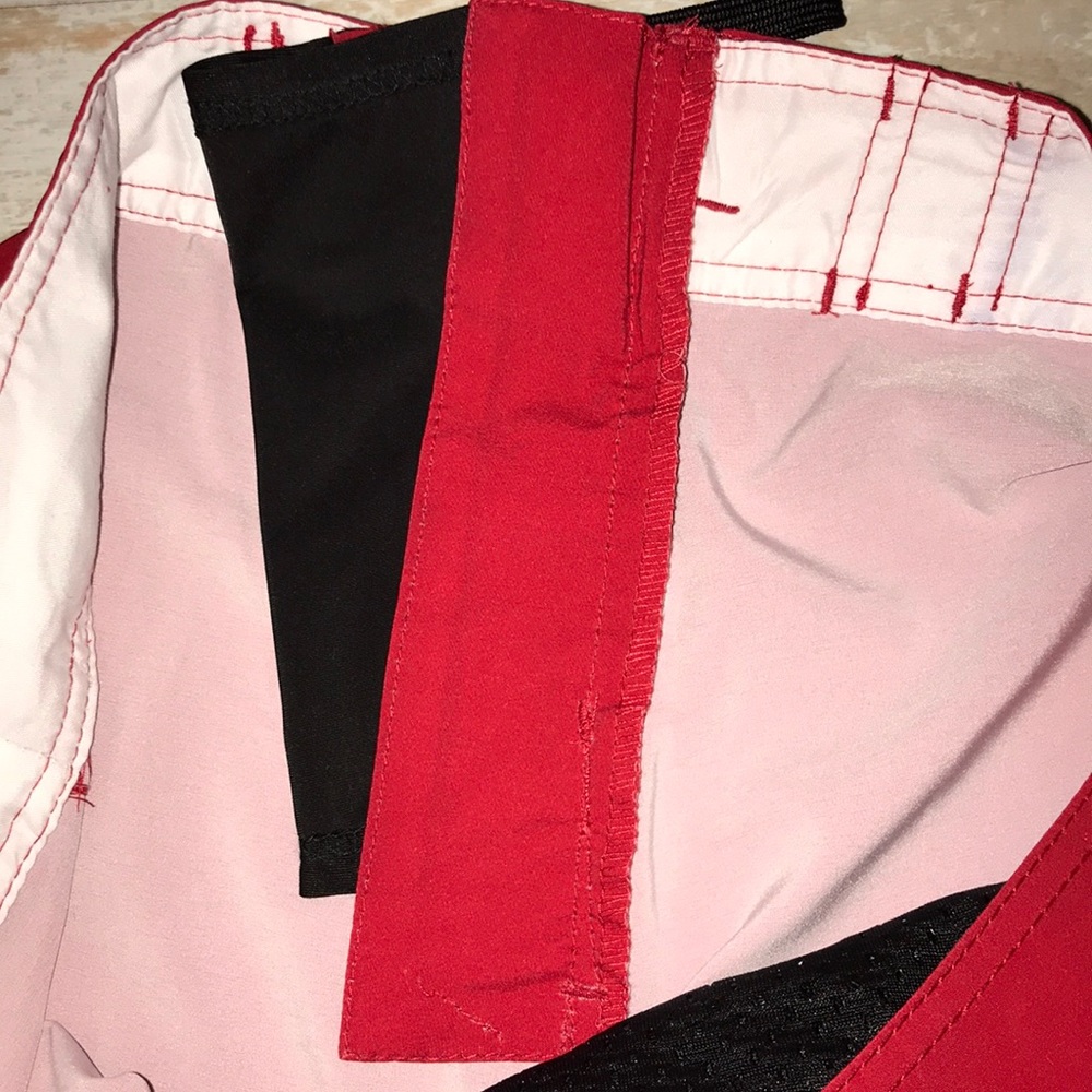 New In Packaging Red Soflete Board Shorts - Picture 6 of 8